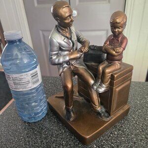 Austin Sculpture Trust Me Sculpture Signed Made in USA